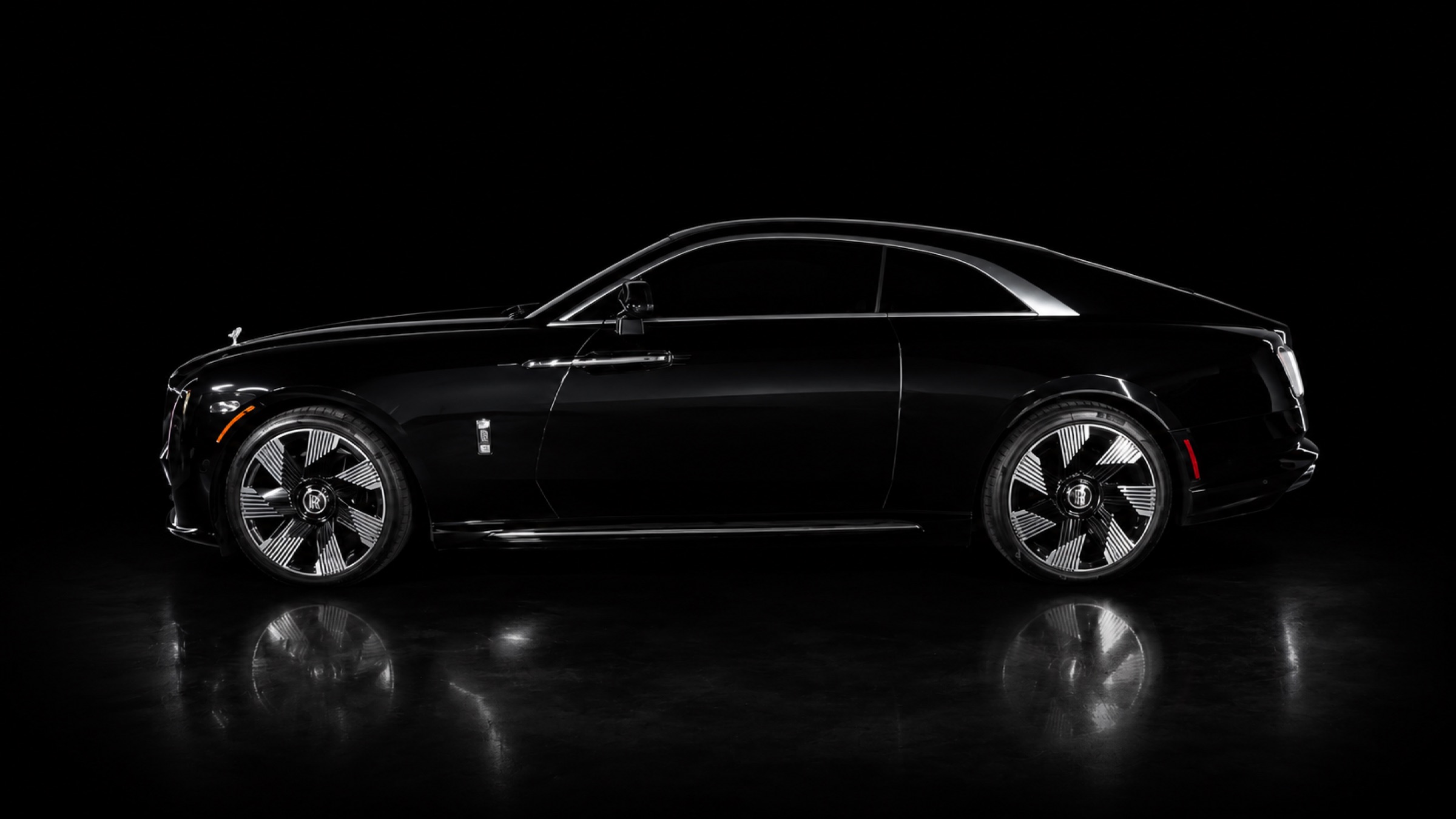 Miami Black Rolls-Royce Spectre rental image #3