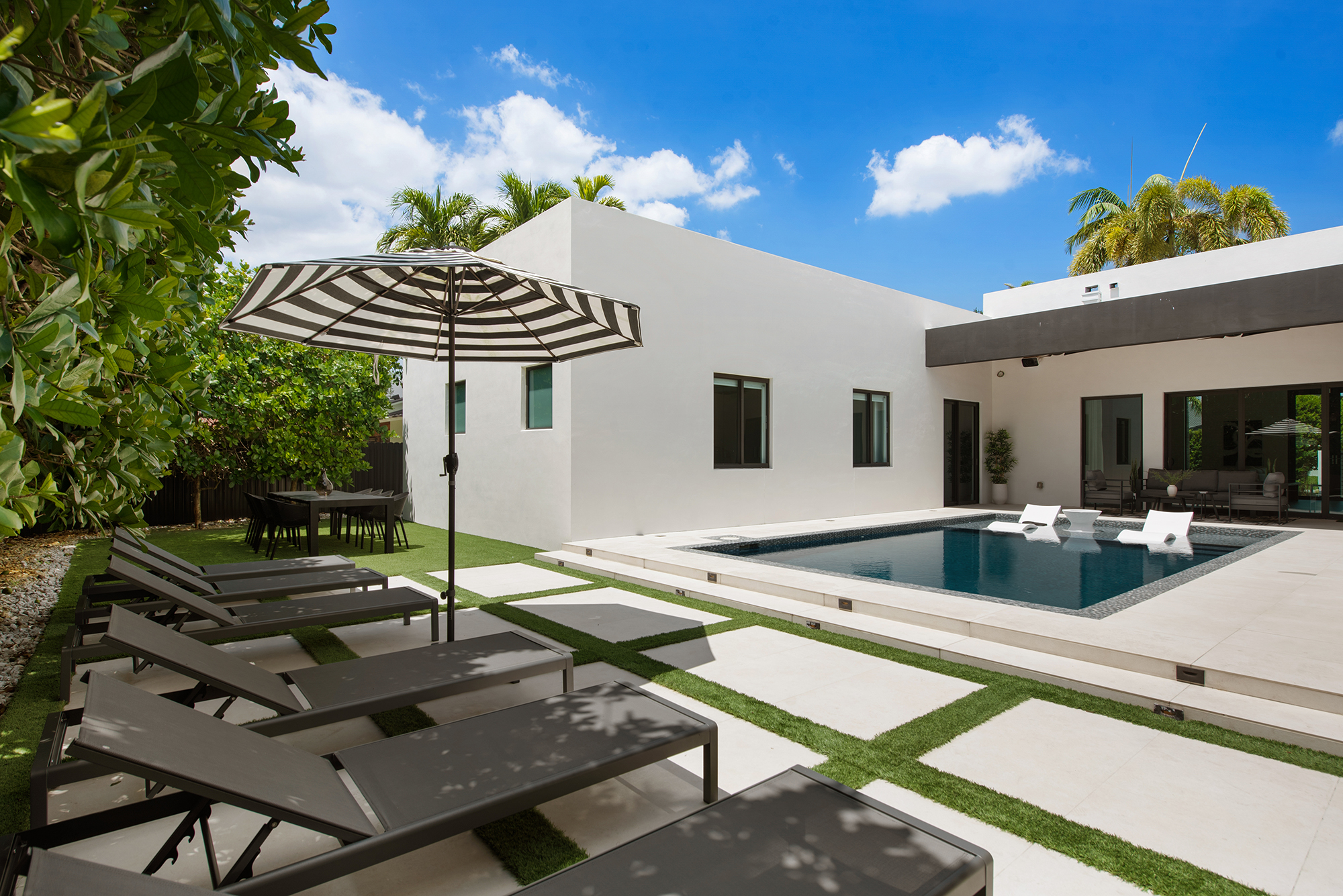 Villa Grace — photo 23