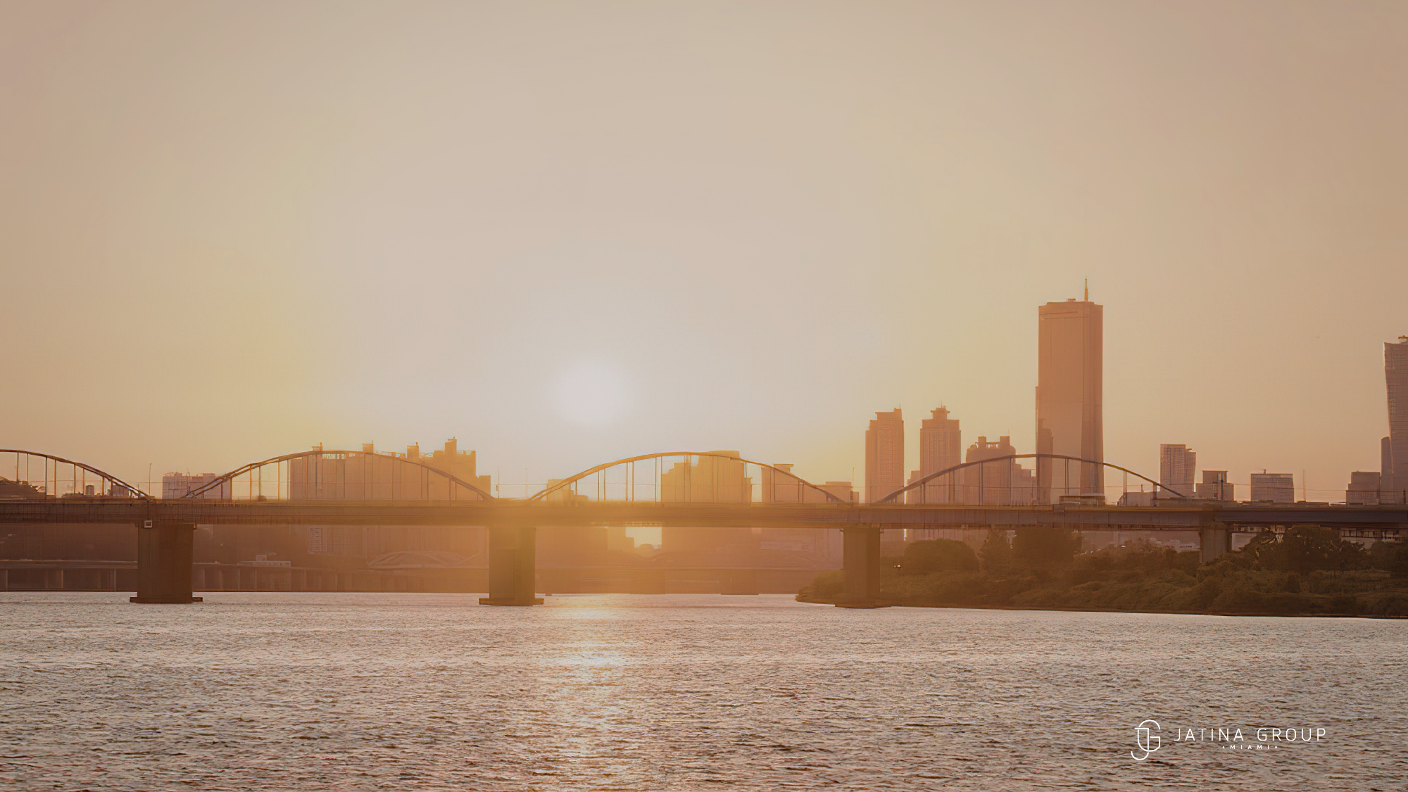 Miami Sunset Skyline Flight