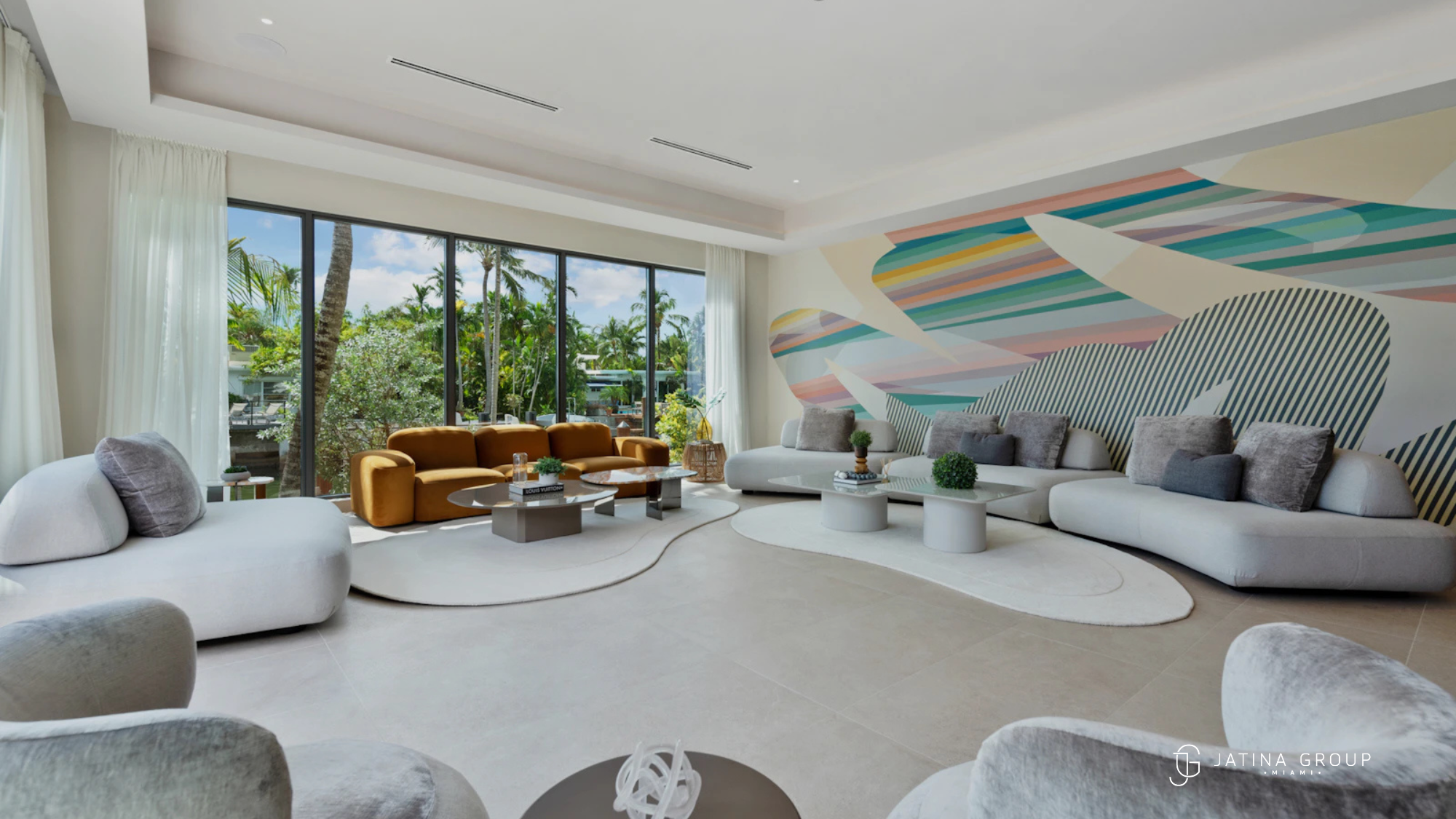 The Miami International Boat Show A Villa Guests Guide To The Water