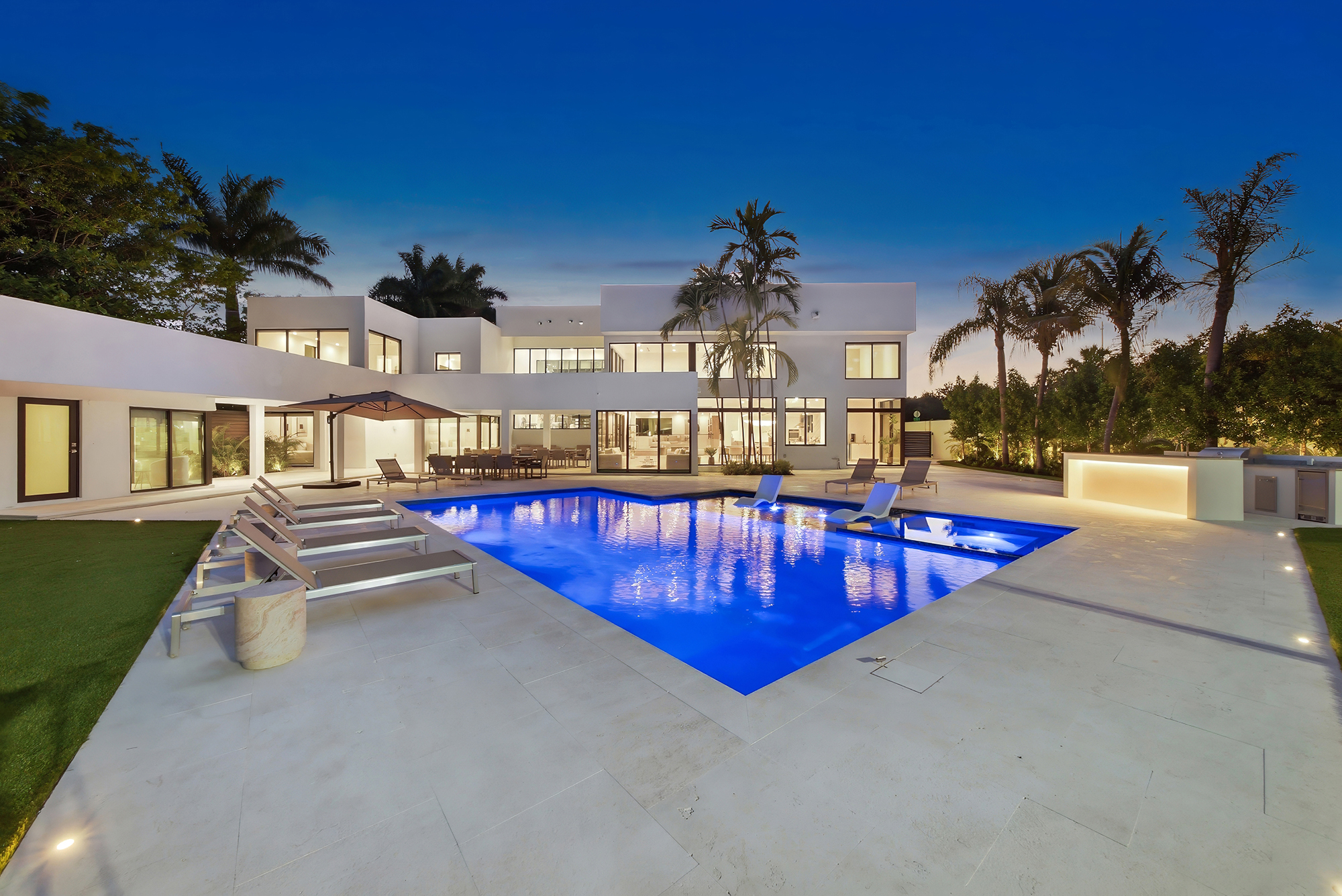 Villa Blanca luxury rental in Miami, Florida