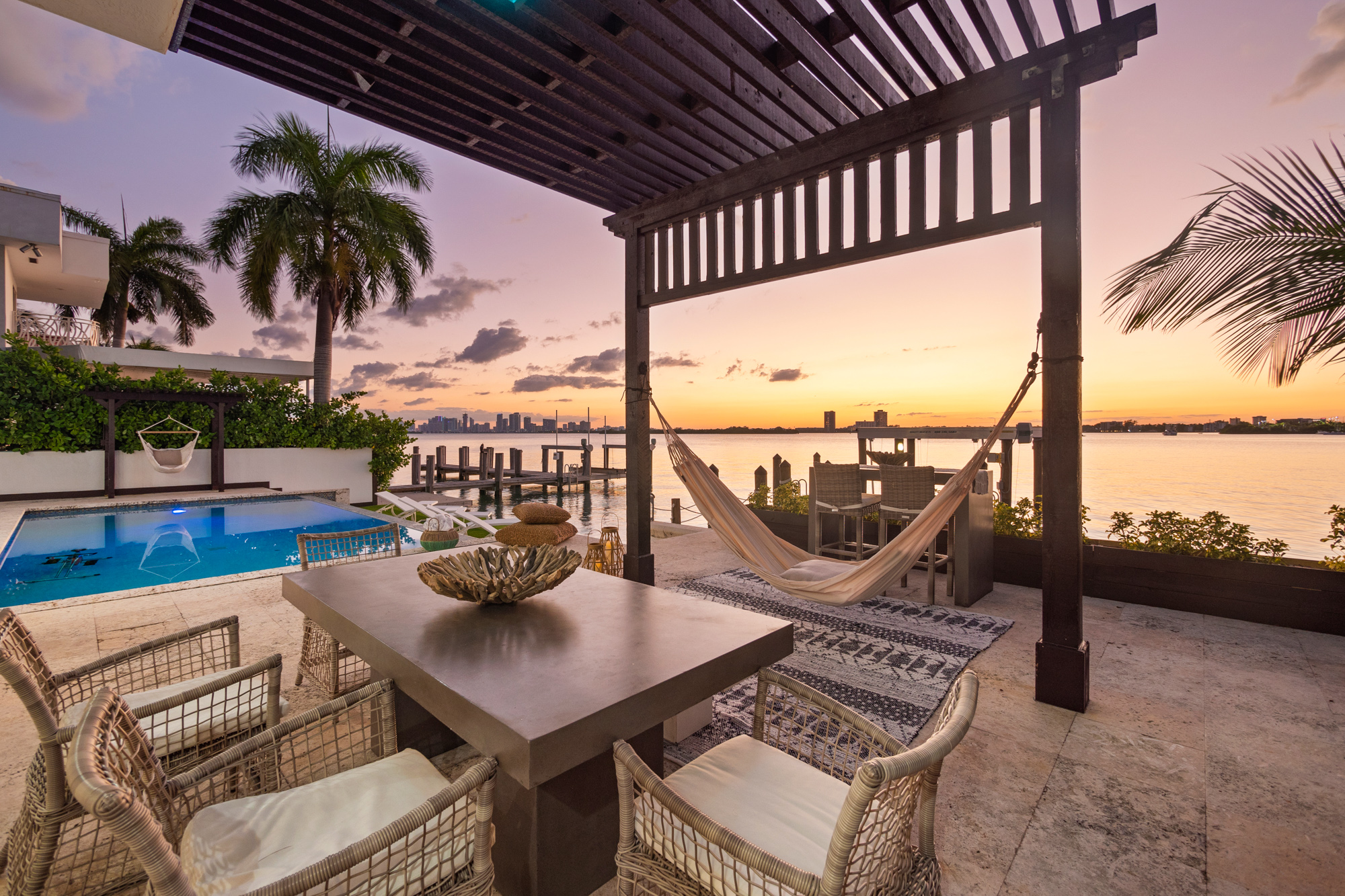 Villa Lieona Beachfront Christmas