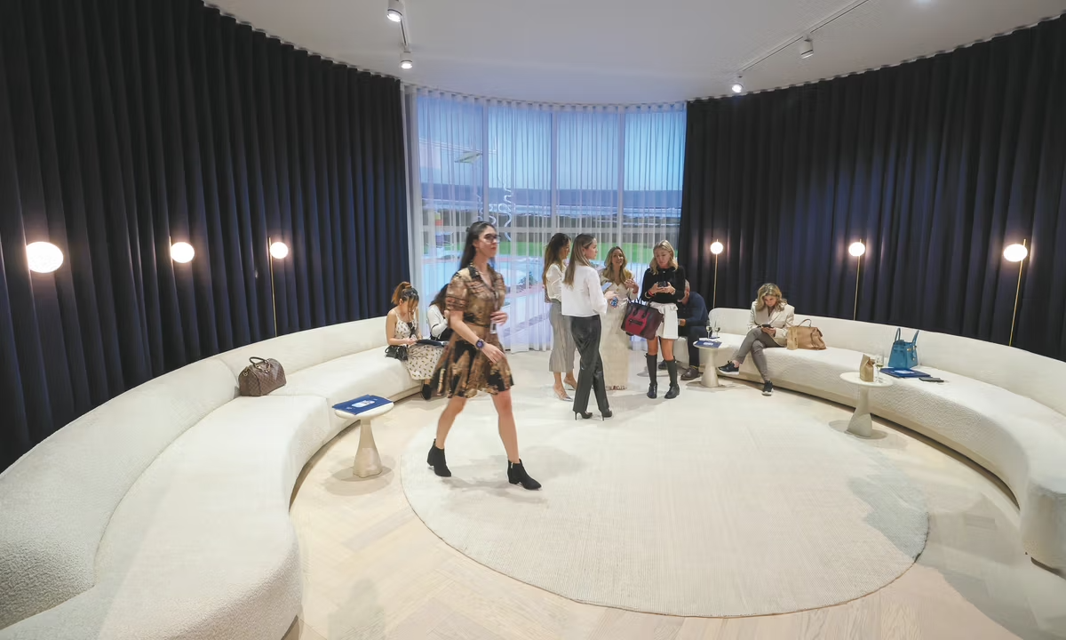 Miamivillaartconsultation