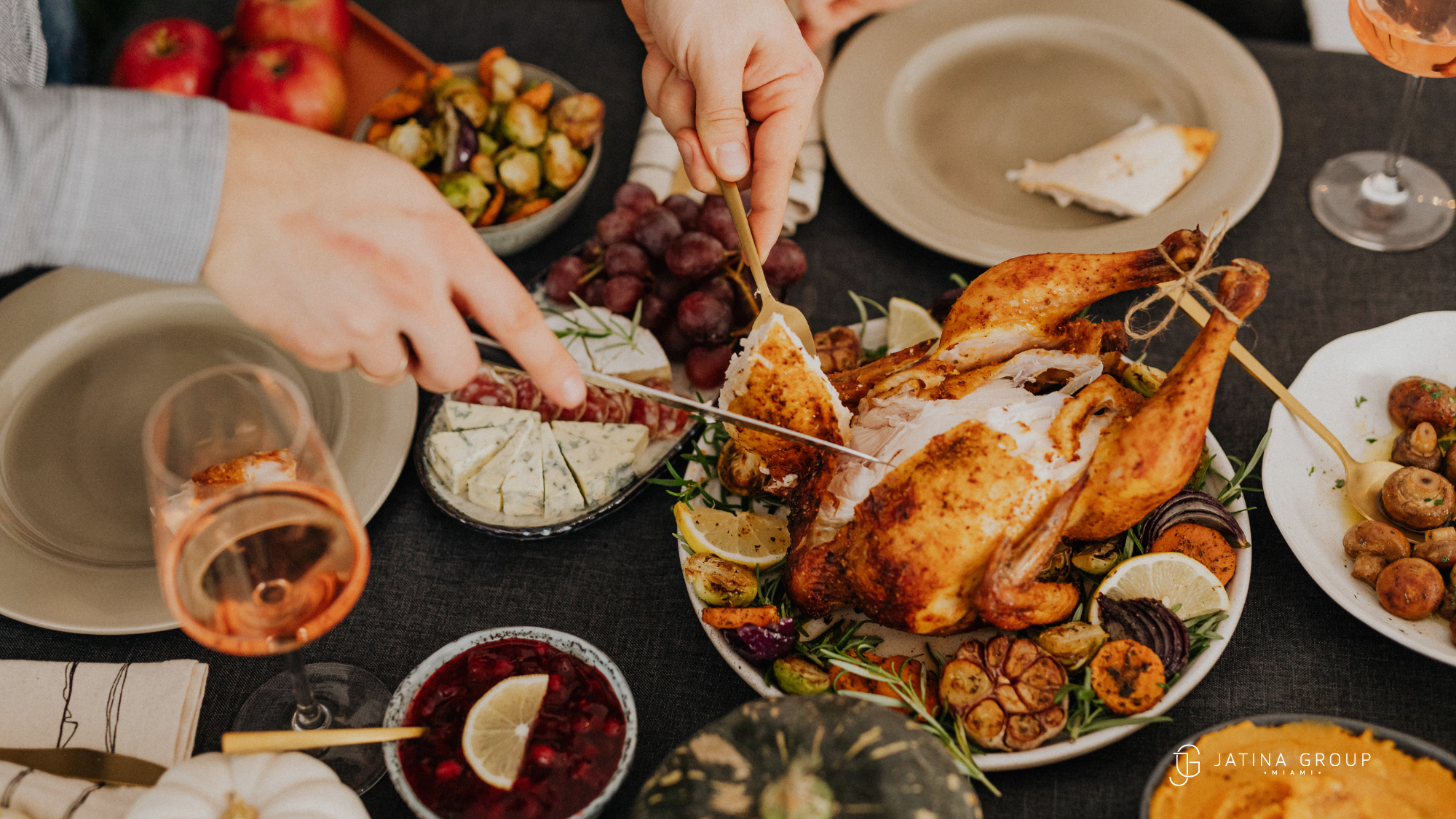 Outdoor Thanksgiving Dining Miami Villa