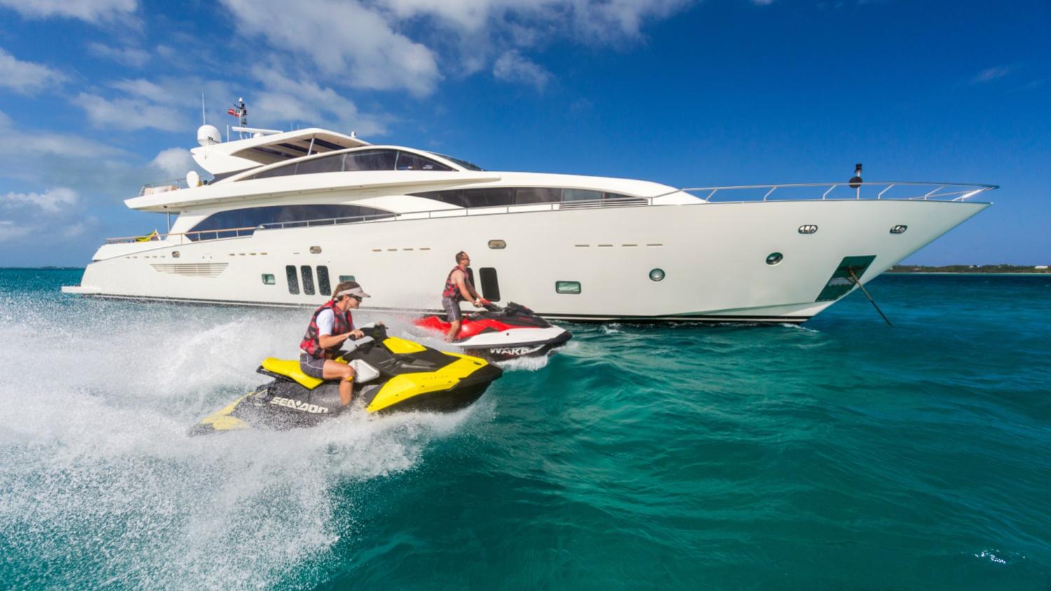 Iami Yacht Watersports