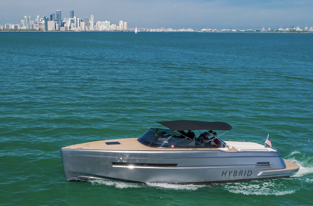 Miami Eco Yacht