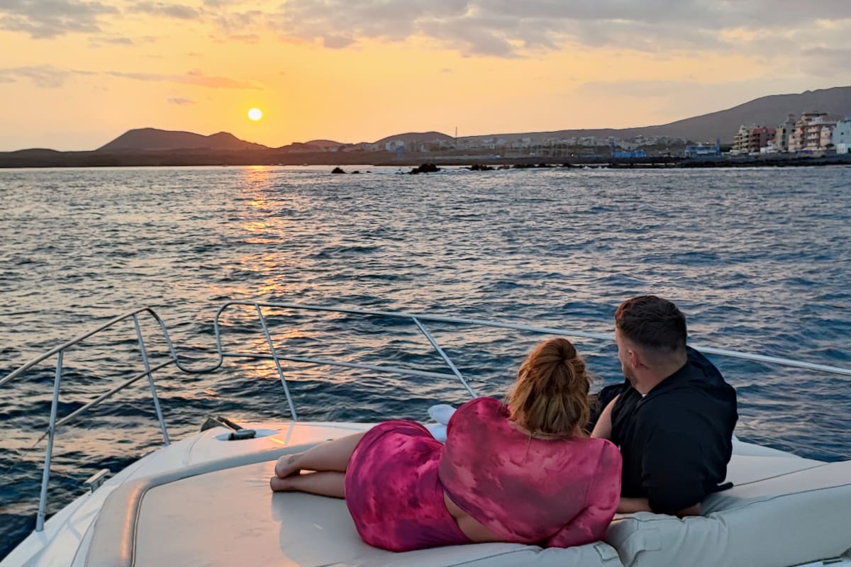 Miami Yacht Sunset Romance