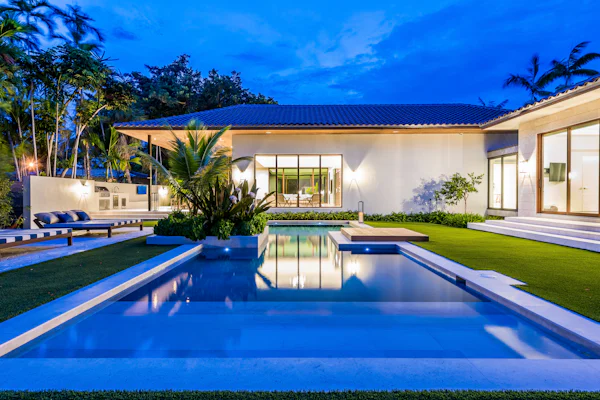 Hand-picked luxury villa with pool