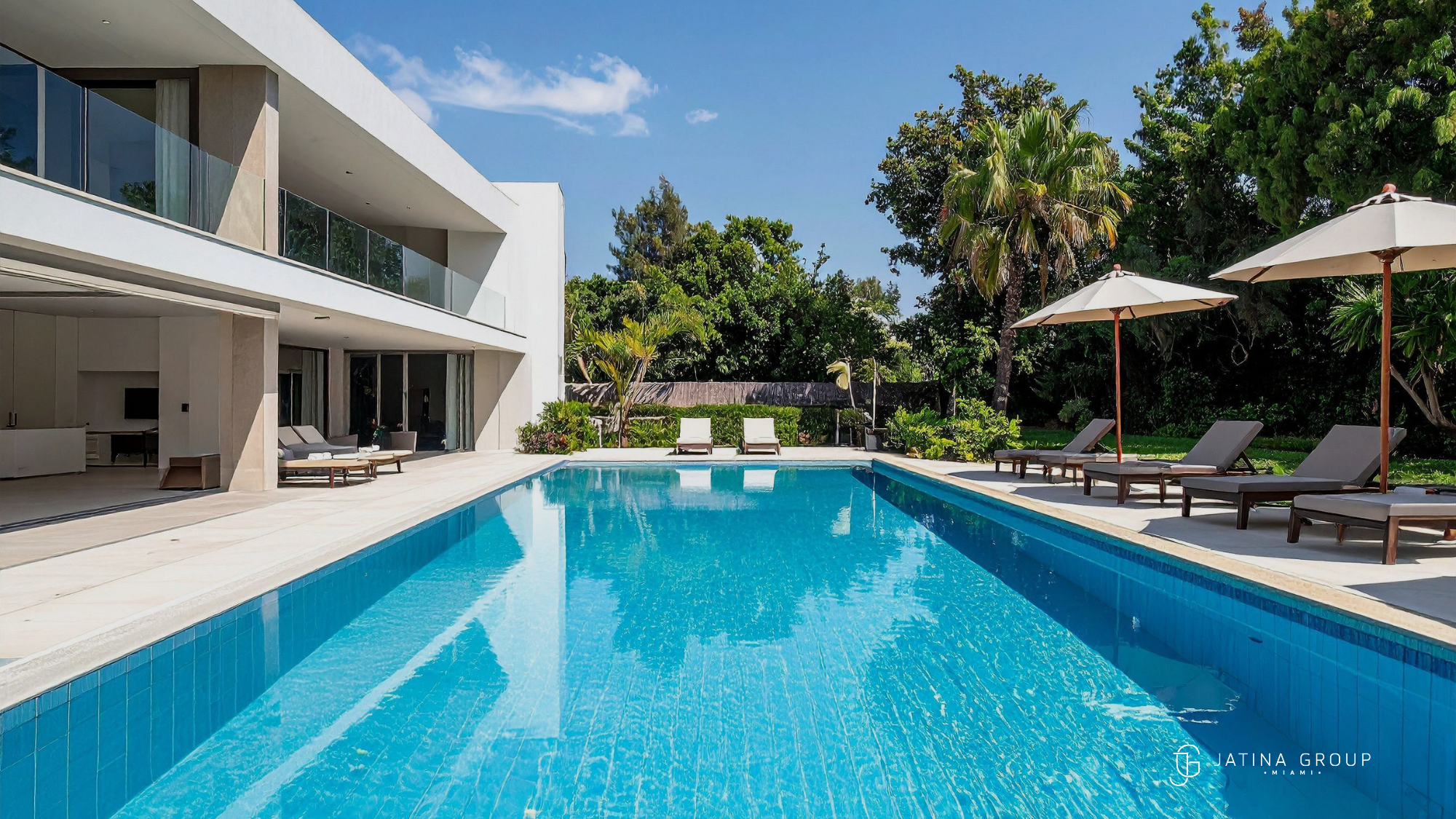 Pool Deck Gathering Point