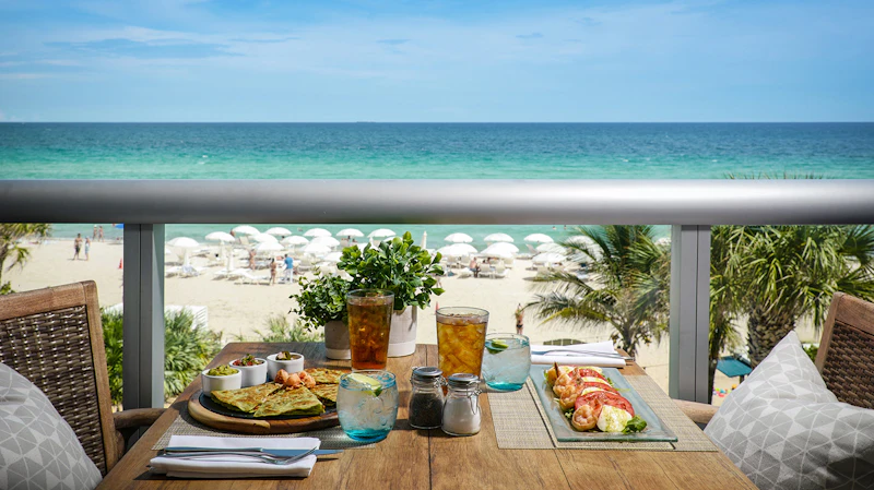 Villa Breakfast Terrace Miami