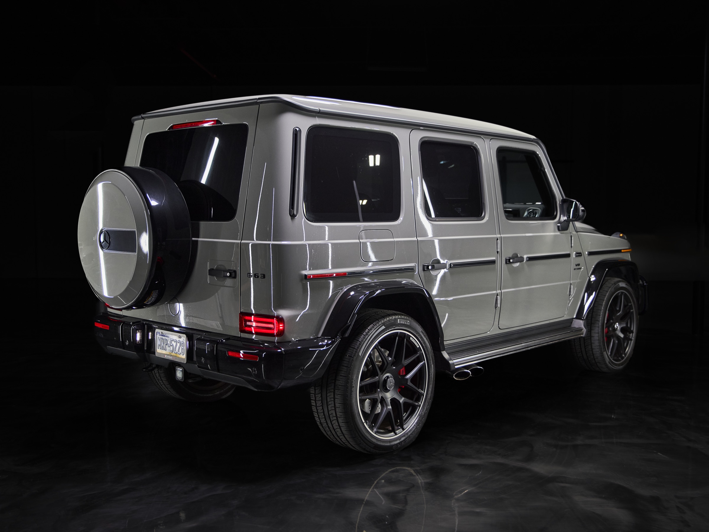 Miami Arabian Grey Mercedes-AMG G63 rental image #2