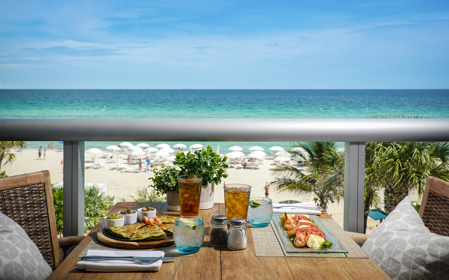 Seaside Entertaining Miami Villa