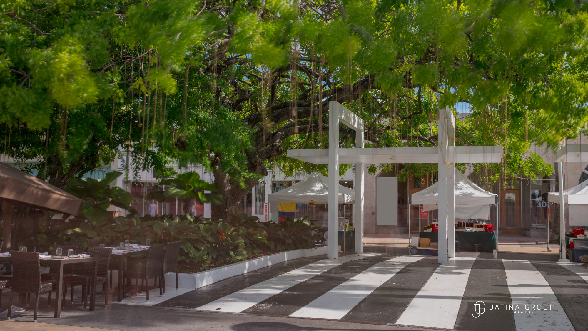 Lincoln Road Trendy Eateries