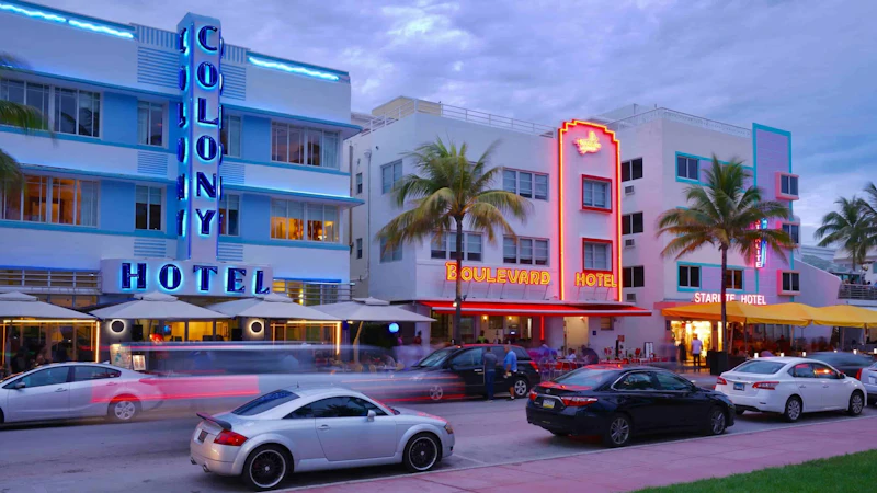 Mid Beach Art Deco Tour