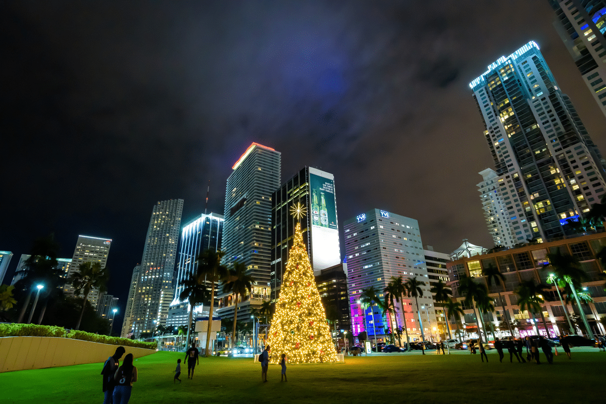 Bayfront Holiday Village Miami Lights