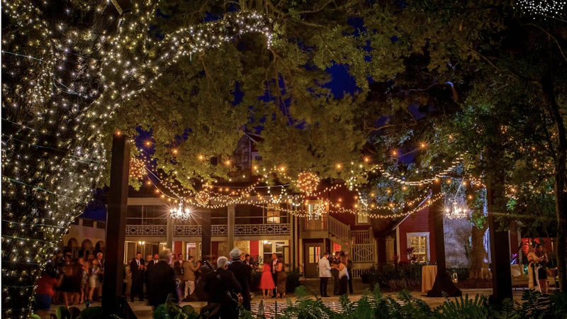 Deering Estate Holiday Wonderland