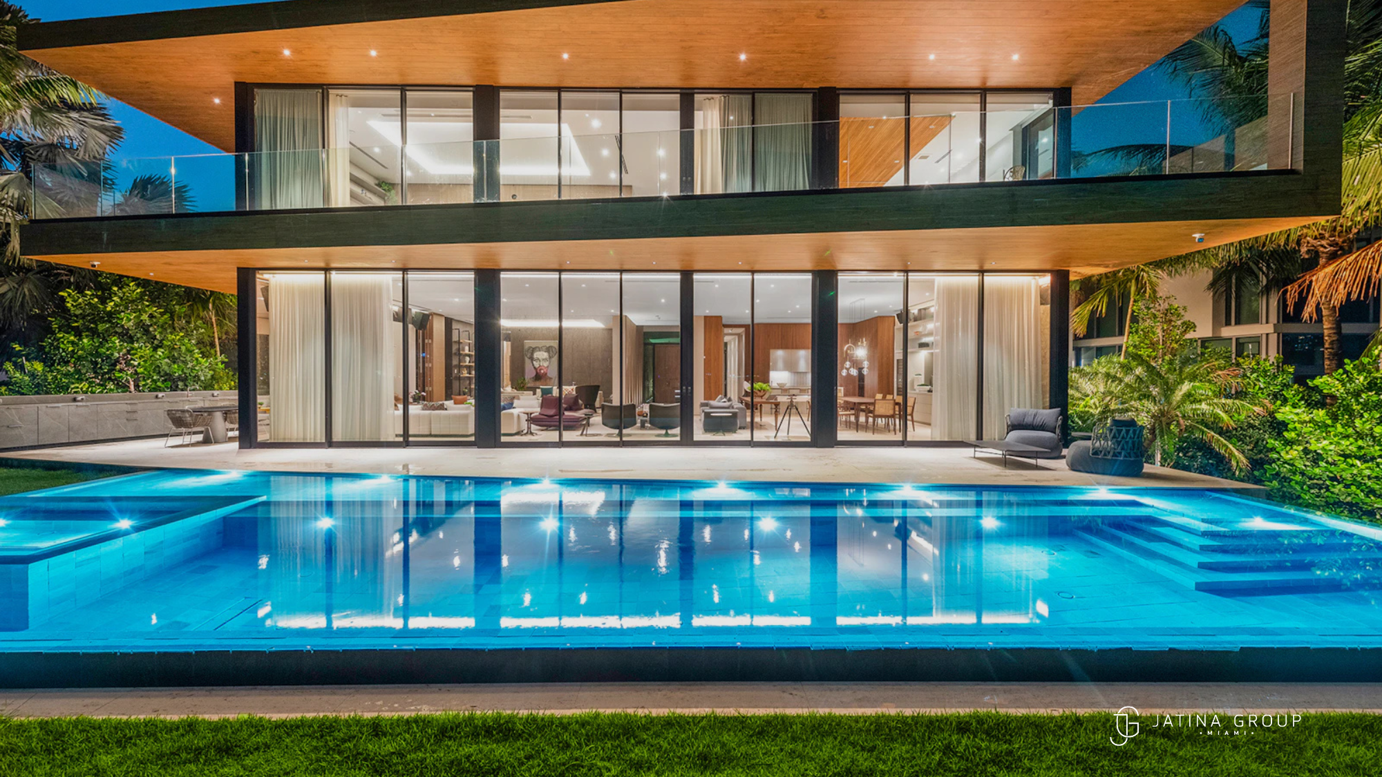 A Private Pool Is The Whole Point Choosing A Miami Villa For Peak Summer