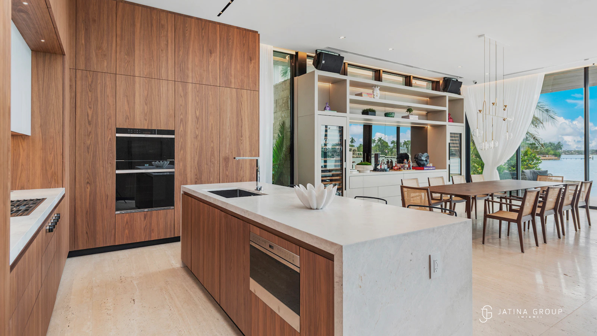 Gourmet Chef Kitchen Villa