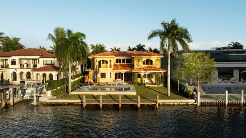 Miami Beach Peak Season Rentals