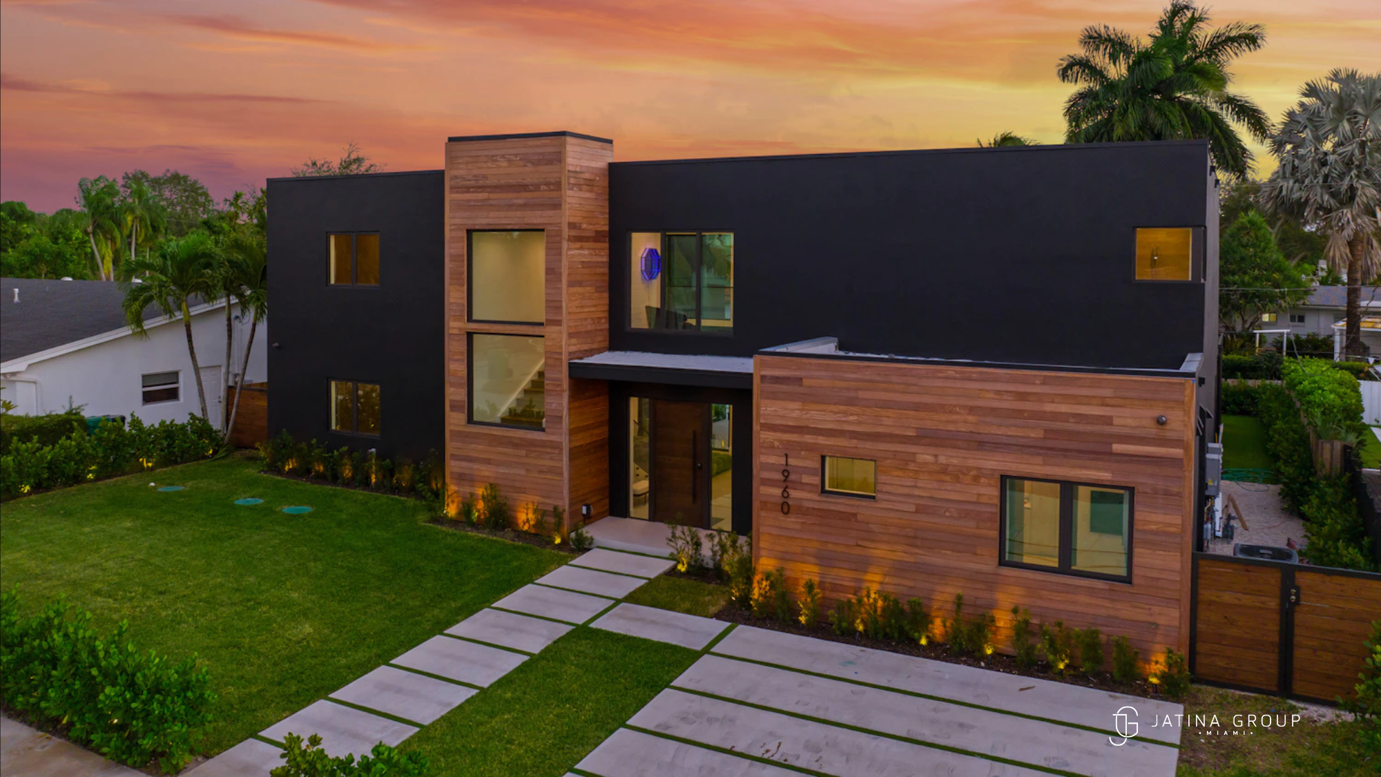 Miami Jatina Group Luxury Villa