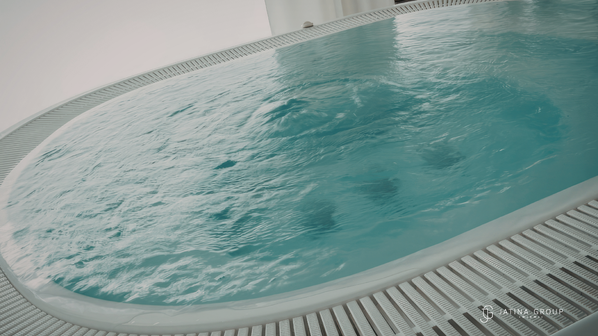 Standard Spa Immersive Floating