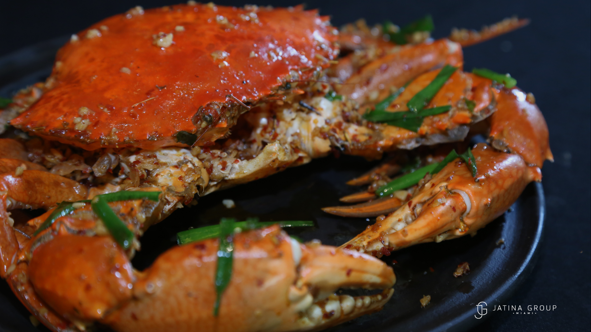 Stone Crab Market Takeaway Villa Table
