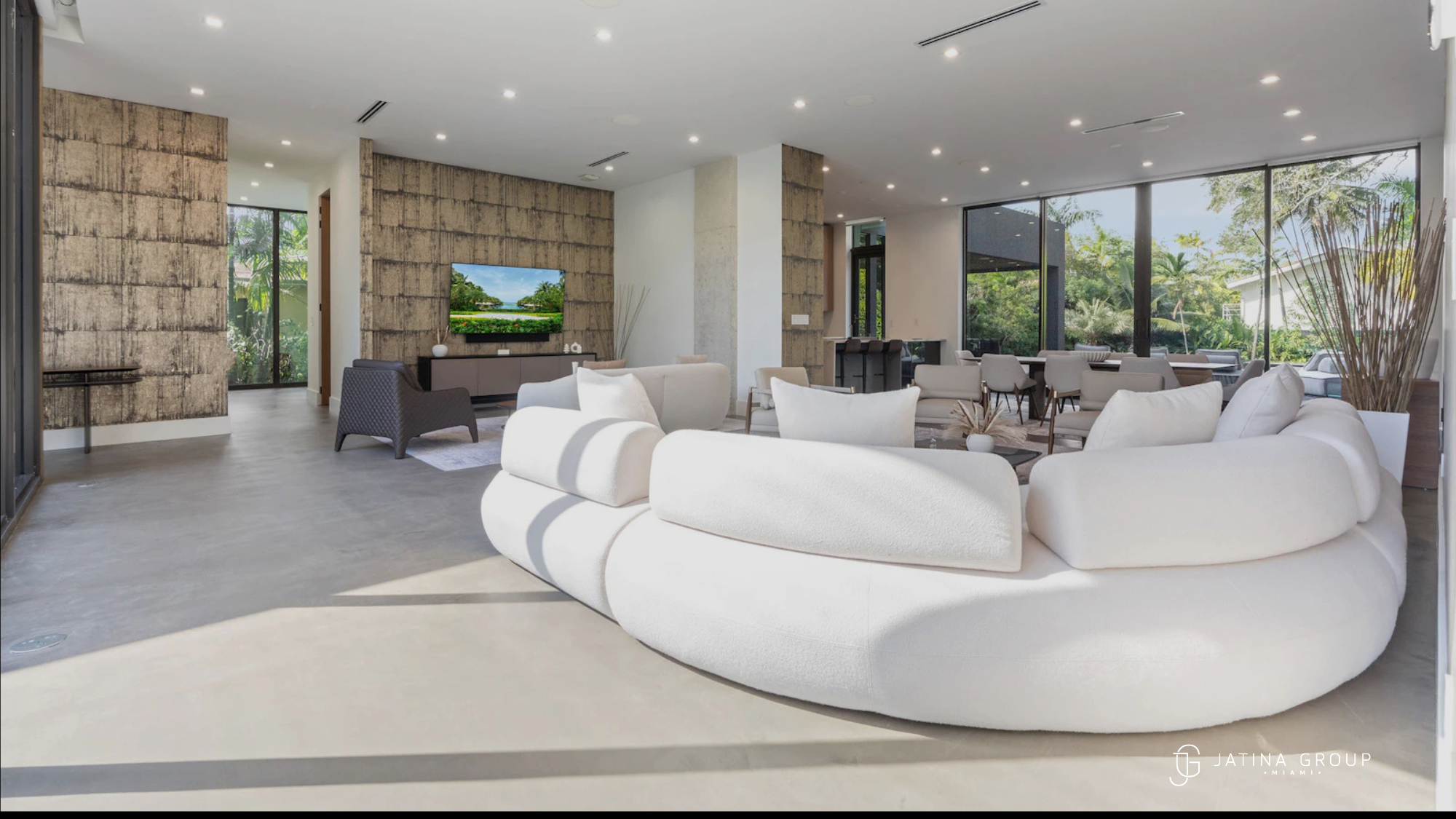 Villa Vero Miami Fall Season