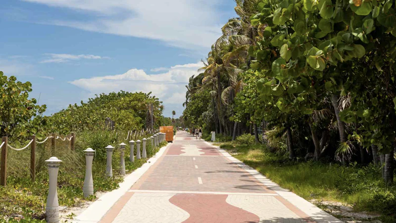 Brickell Green Spaces