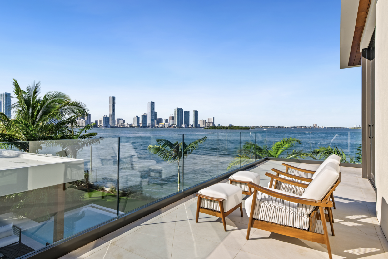 Jatina Group Luxury Villa