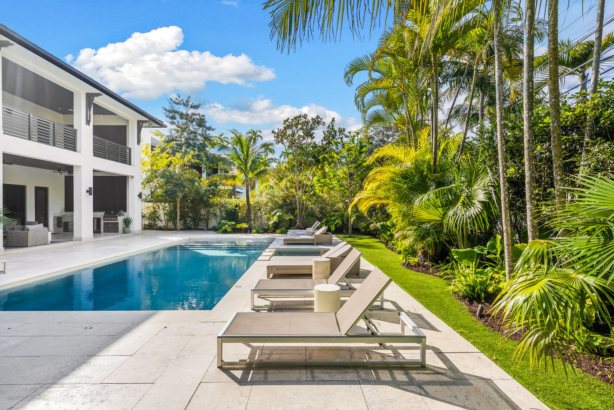 Miami Villa Celine image #3