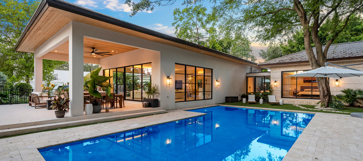 Villa Limon luxury rental in Miami Shores