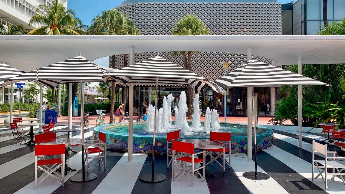 Lincoln Road Mall