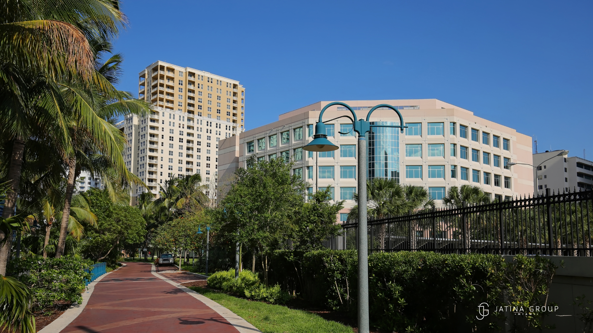 Fort Lauderdale Riverwalk Promenade