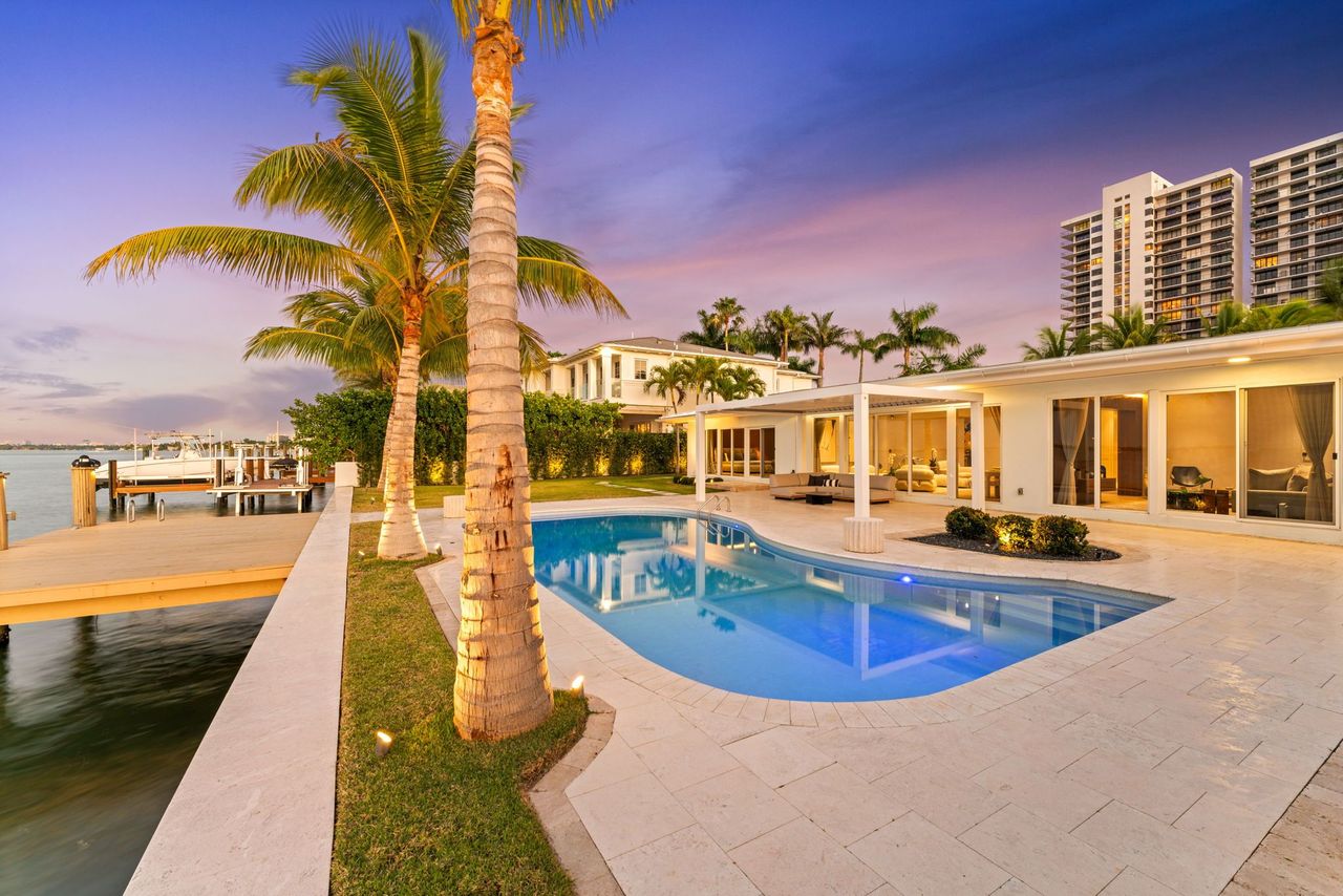 Miami Villa Venetian image #3