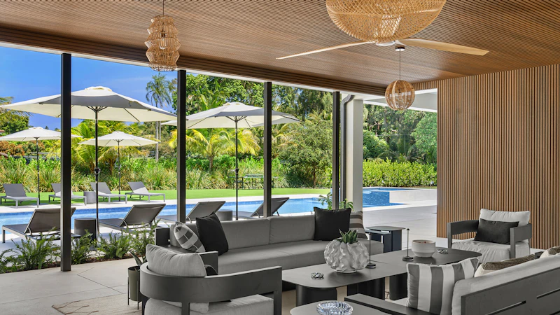 Bespoke Art Collection Villa 2025