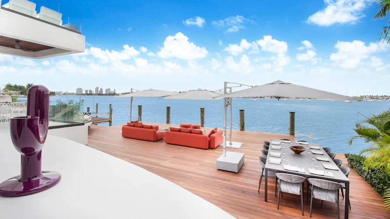 Rooftop Lounge Skydeck Villa 2025