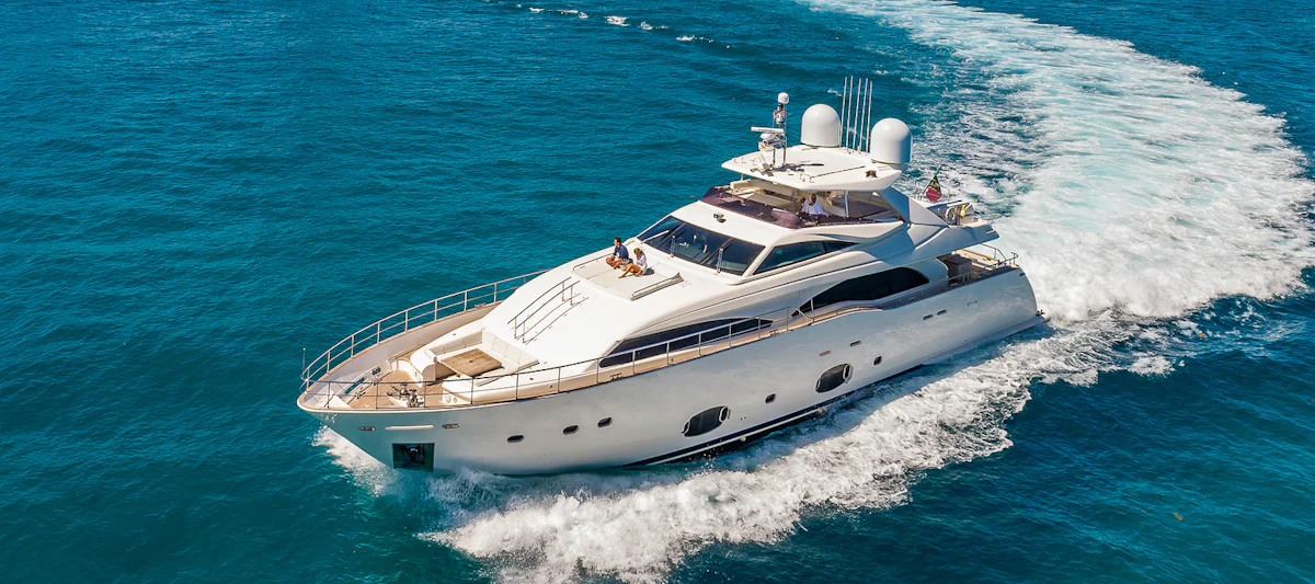 97 FT Ferretti yacht in Miami
