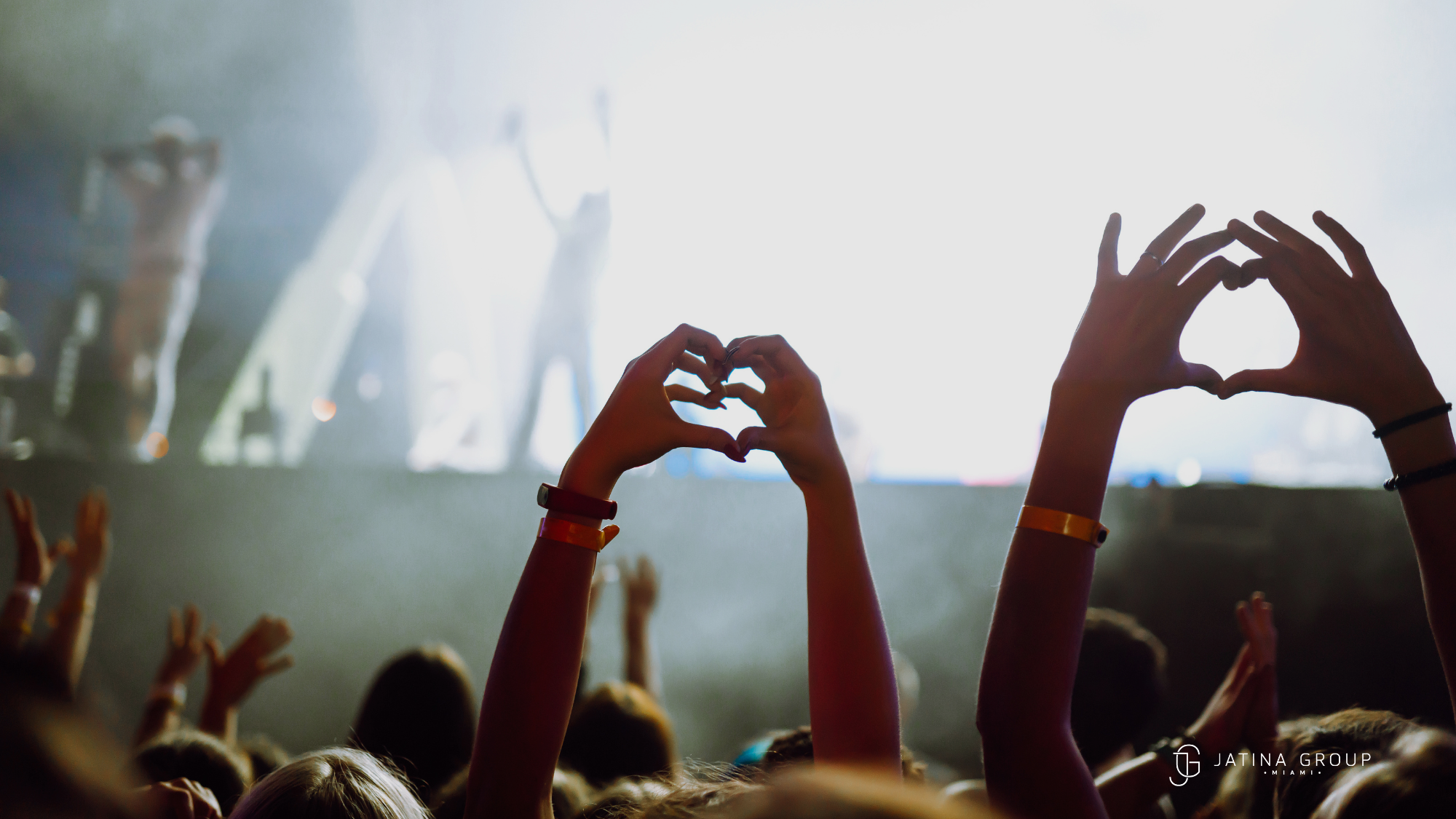 Ultra Music Festival 2026 Bayfront Park Miami Crowd