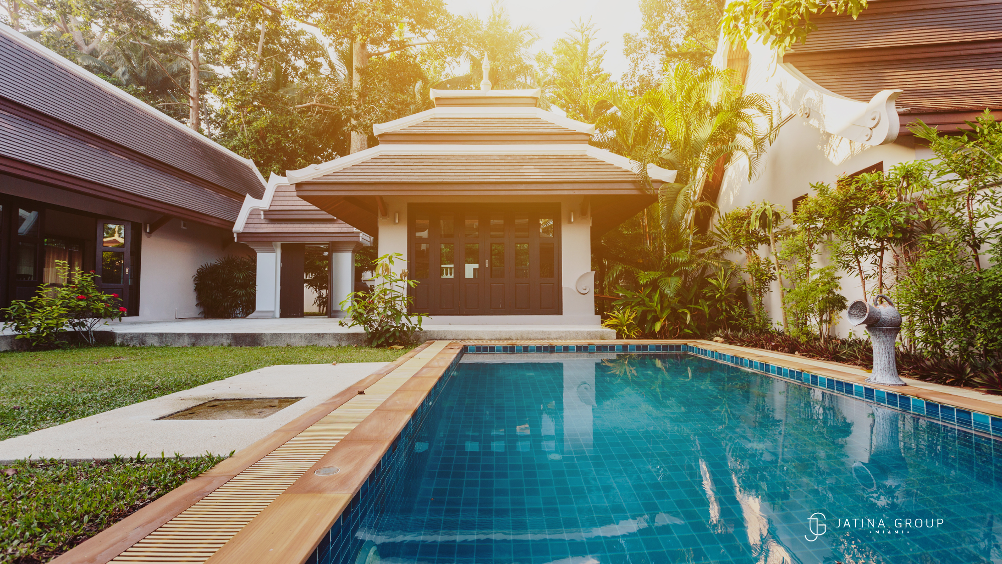 Miami Waterfront Villa Luxury