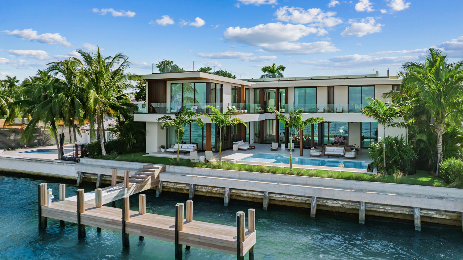 Ultimate Guide to Villa Rentals in Miami Beach: Experience Luxury and Comfort