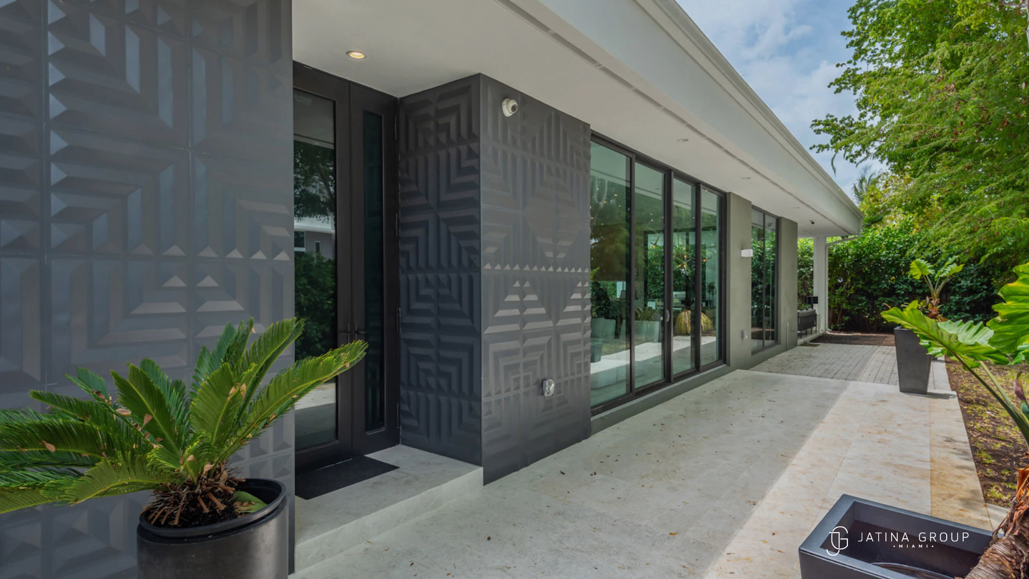 Wynwood Beyond The Walls An Insiders Guide For The Discerning Villa Guest