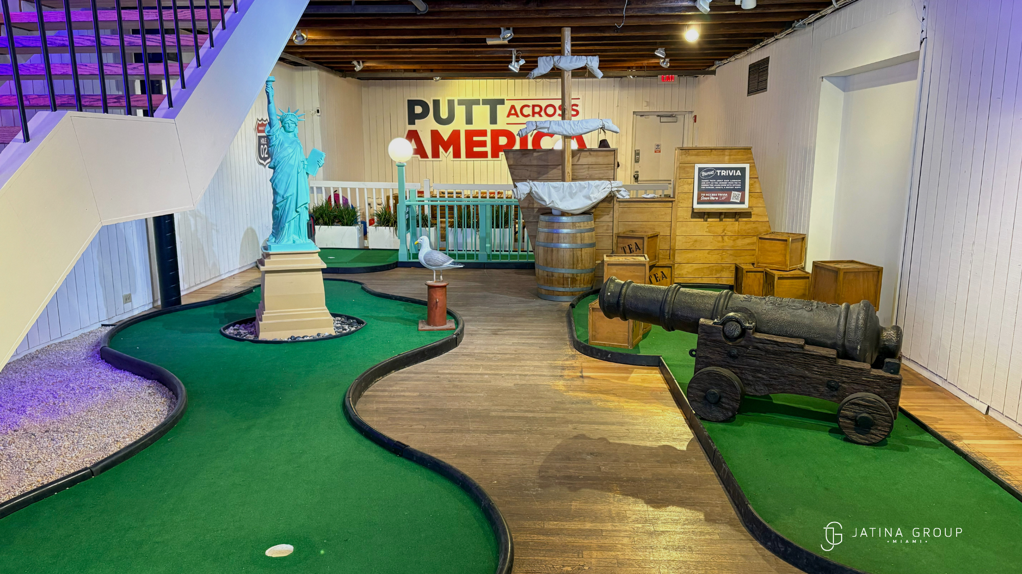Miami Indoor Golf Fun