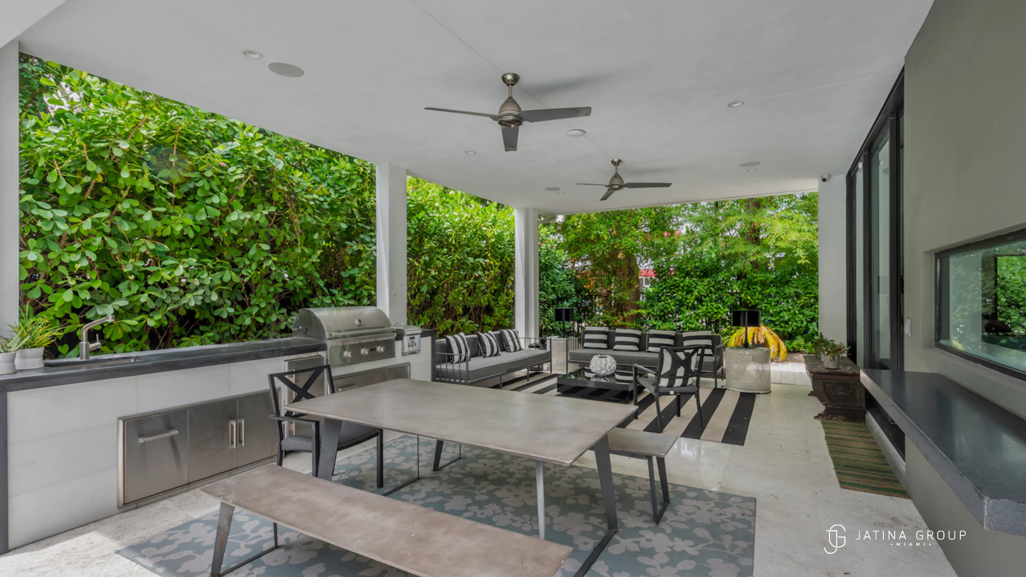 Jatina Group Waterfront Dining