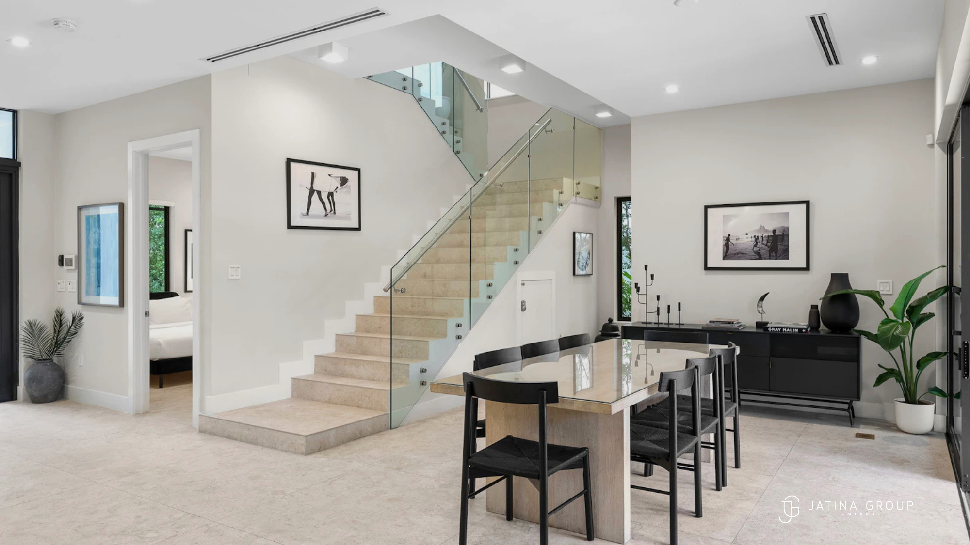 How to Get VIP Concierge Services in Your Miami Beach Vacation Rental
